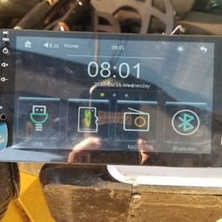 car Stereo 7x4.5  USB bluetooth  sd car