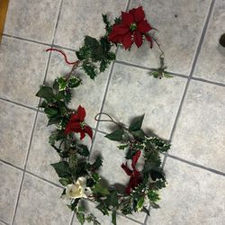 Garland With Poinsettias
