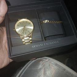Armani Exchange Watch With Bracelet 