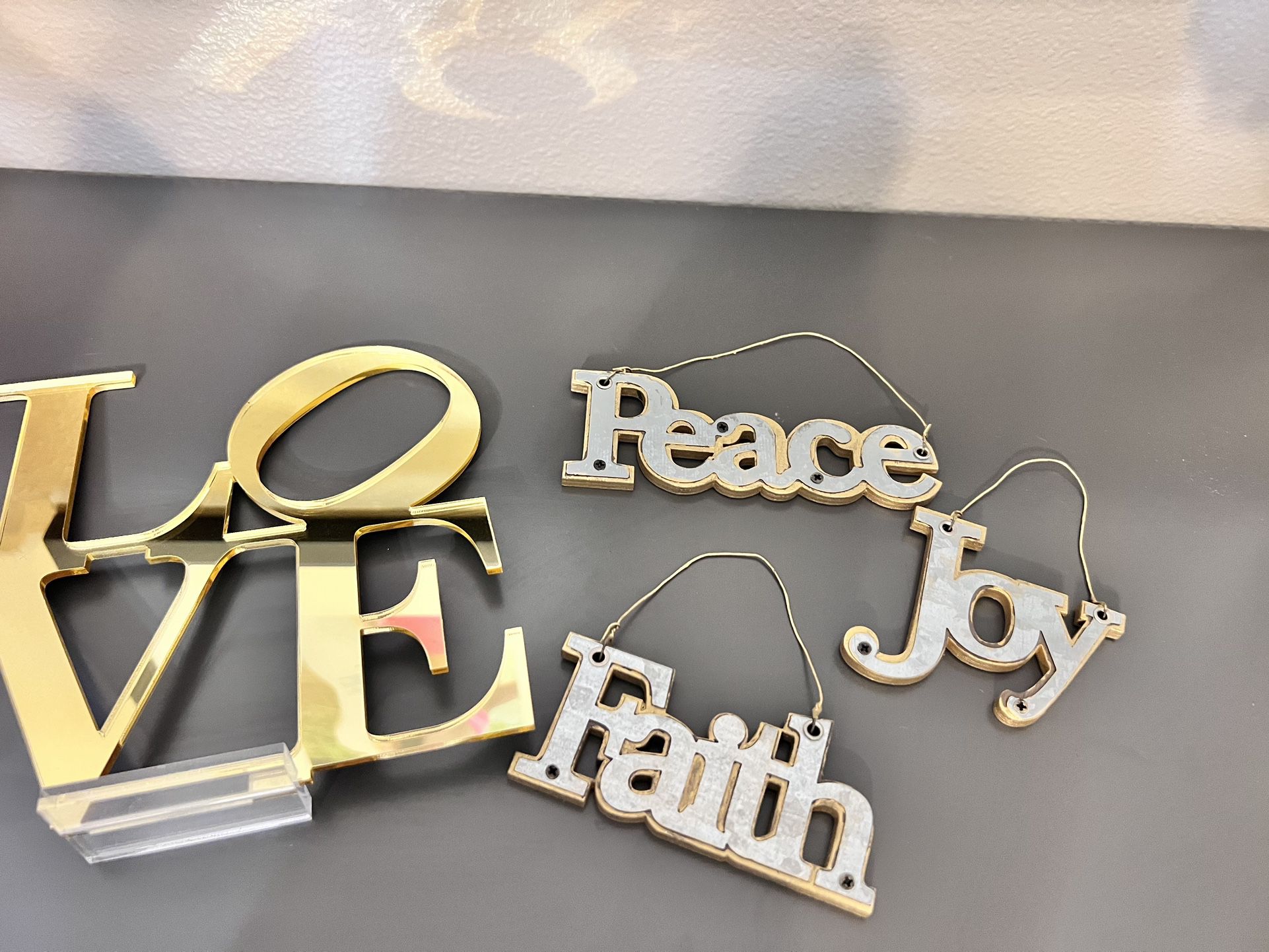 Four Decorative Objects Ornaments Love Peace Faith Joy