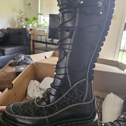 Doc Martens Boots Size 9 