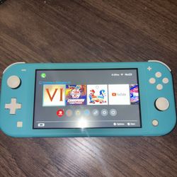 Nintendo switch Lite And Games