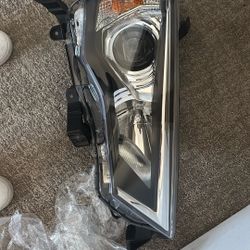 2023 5th Gen 4Runner Headlight Passenger 
