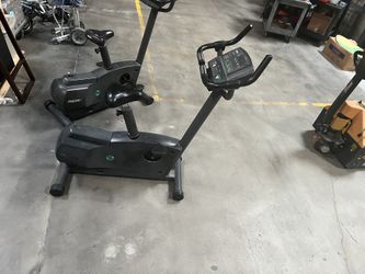 Precor USA Cycling Machine