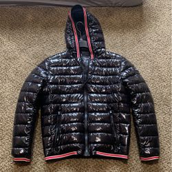 Calvin Klein Puffer Jacket Mens Size Medium ( Like New Condition )