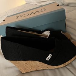 Tom’s Wedge Sandals- Brand New