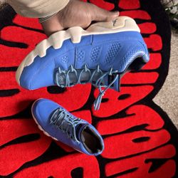 Air Jordan 9 Low “Pantone”