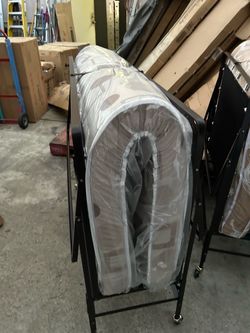 Full size rollaway bed