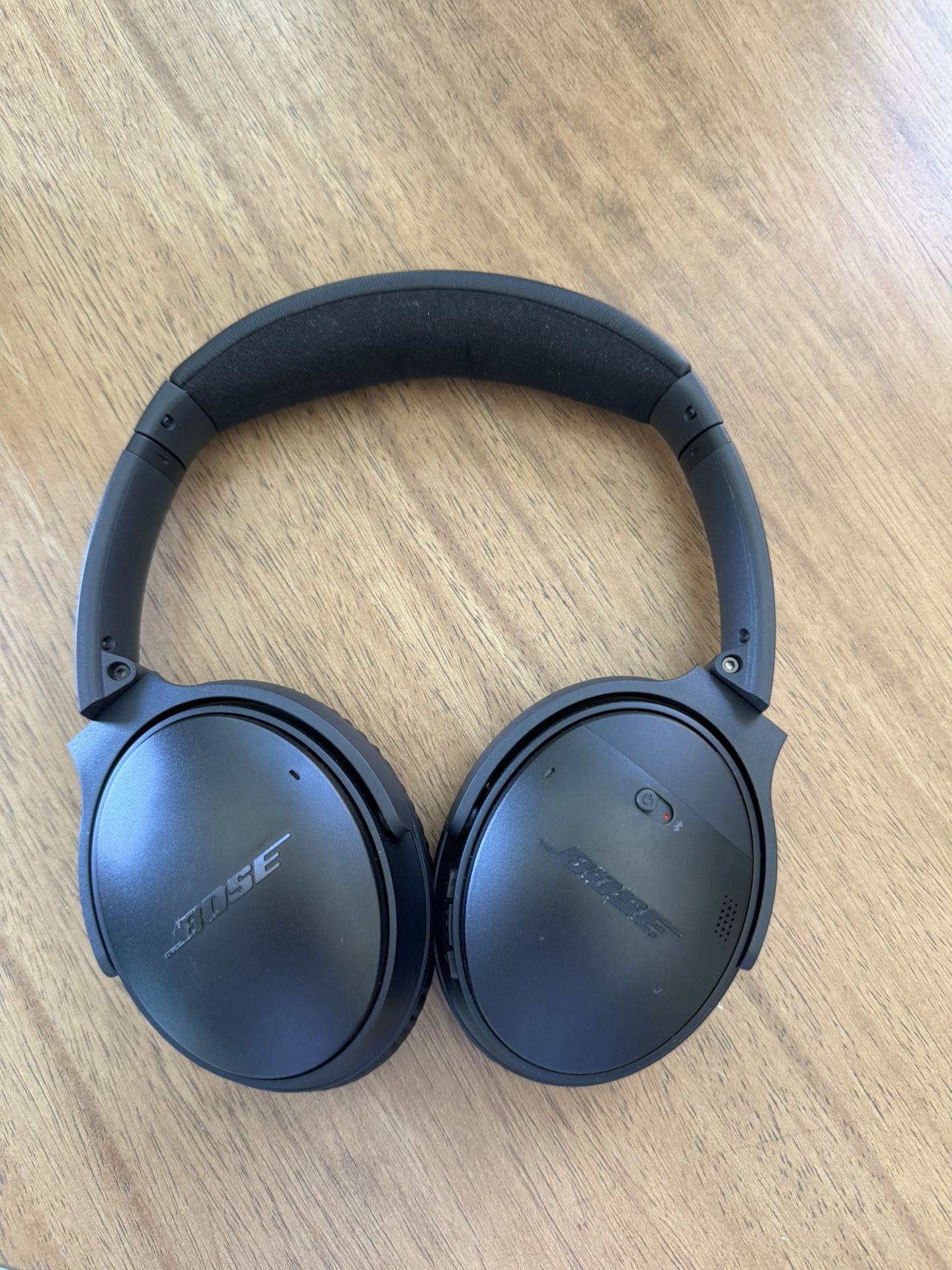 Bose Quiet Comfort Noise Cancelling Headphones