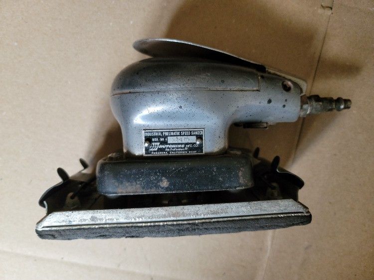 Hutchins Mfg Co Industrail Pneumaitc Speed Sander MK4