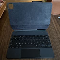Apple iPad Magic Keyboard 