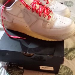 Nikes Air Force Ones Supreme 