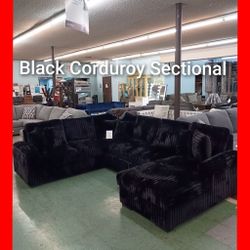 💥 Black Corduroy Sectional With Pullout Bed 