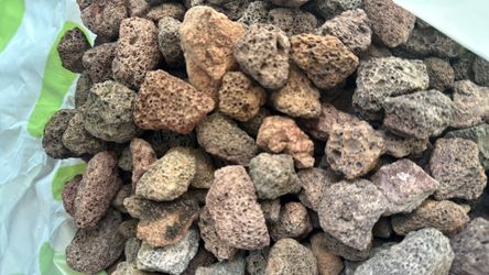 Fire pit rocks