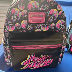 SeaWorld Howl O Scream Lounge Fly Backpacks