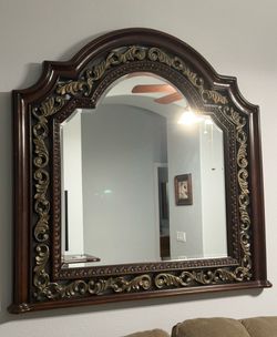 WALL MIRROR