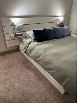 King Bed Frame + Mattress – Excellent Condition