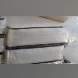 Two twin beds can deliver new