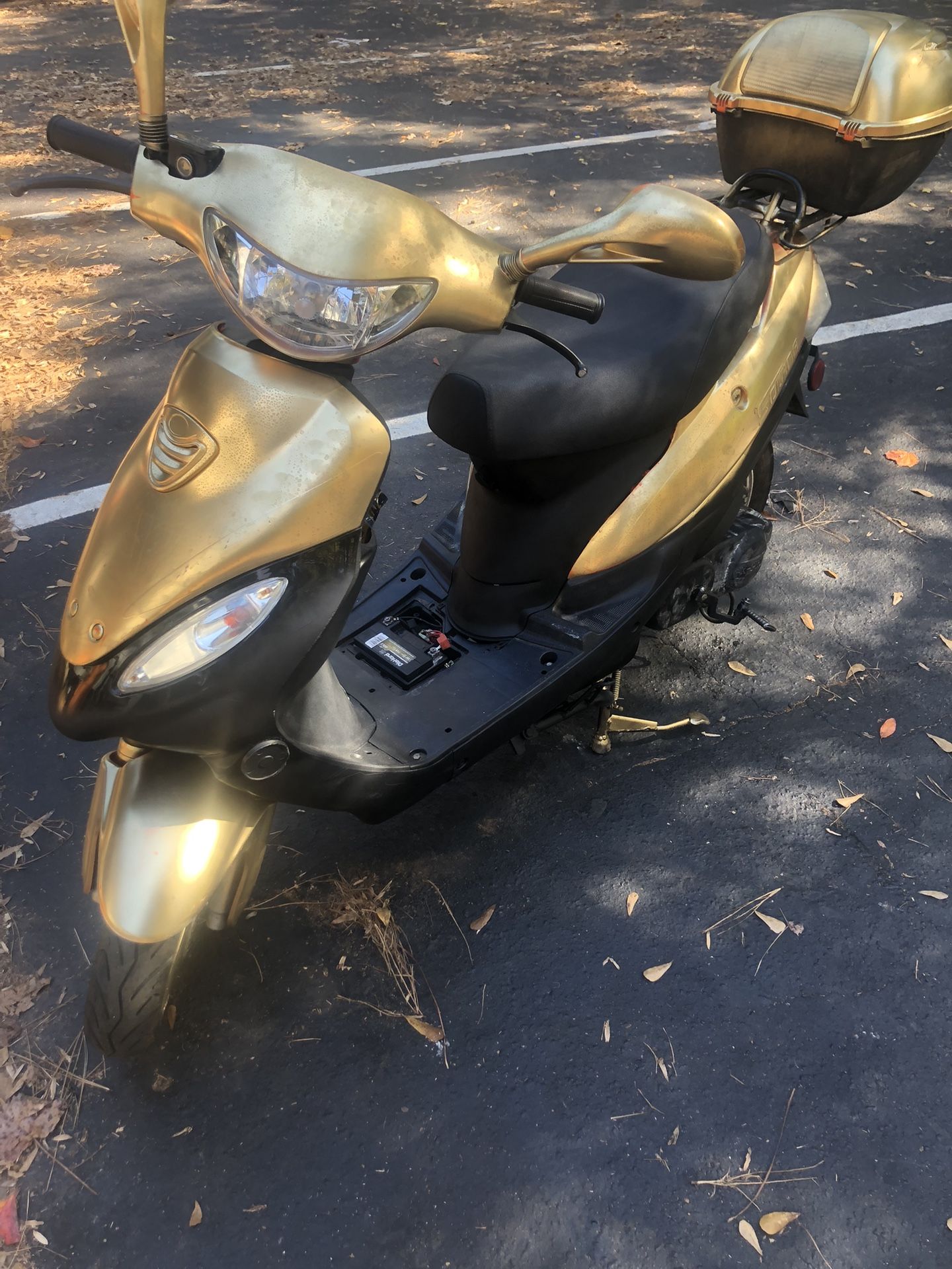 Scooter Moped