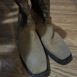 Men's boots
