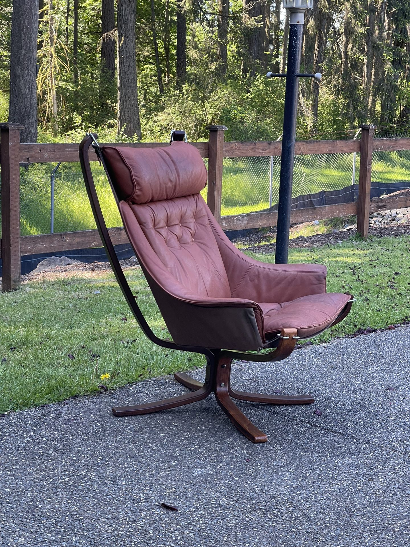 Mid Century Modern Falcon armchair 1970s  Ingmar Relling design