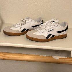 Girls Reebok Shoes