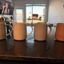 4-Piece Modern Stoneware Mug Set