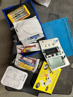 Smartphone/ Tablet / Game Console Repair Toolkit  Bundle