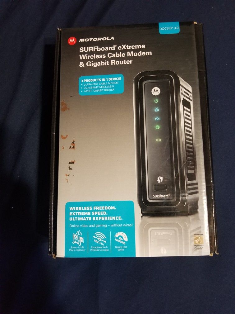 Motorola surfboard extreme Wireless tablem modem   Gigabit Router  3.0