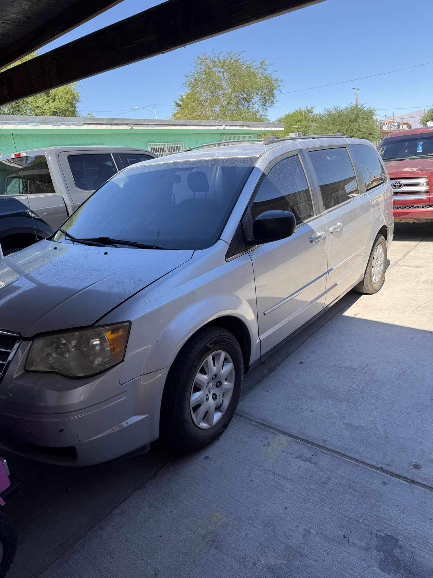 2010 Chrysler Town & Country