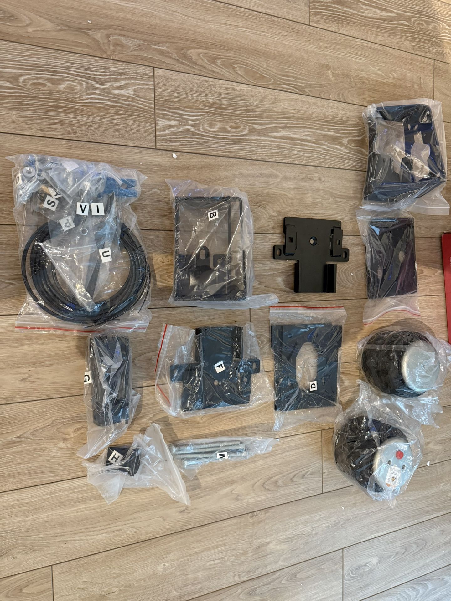 DEEAGLE Air Bags Suspension Kit for 2022-2025 Toyota Tundra