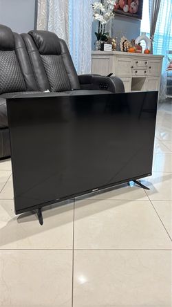 43in Element LED Tv