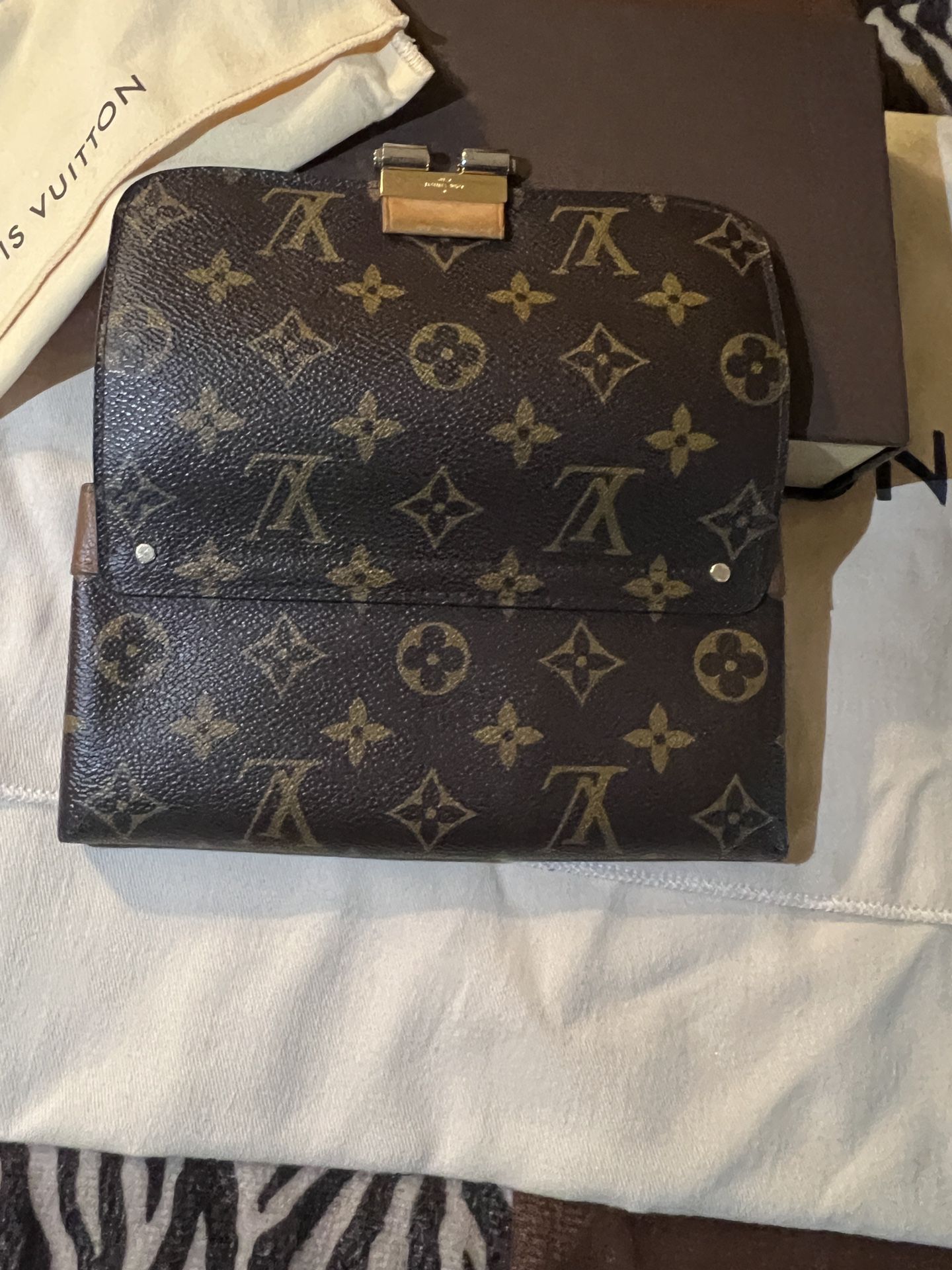 Louis Vuitton Elysee Olympe wallet – Bagaholic