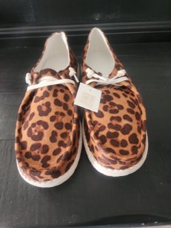 Suede cheetah print Shoes Sz 8