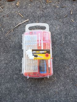 BRAND NEW 40pc Multi Driver Kit with Hi-Torque Ratchet
