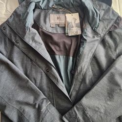 Woman's Royal Robbins Rain Jacket 