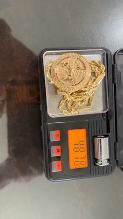 Set de cadena de oro y medalla