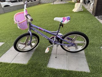 Schwinn Shine Girl's Sidewalk Bike 18”