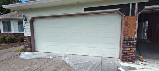 Garage Door with Motor!
