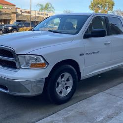 2012 RAM 1500  SLT