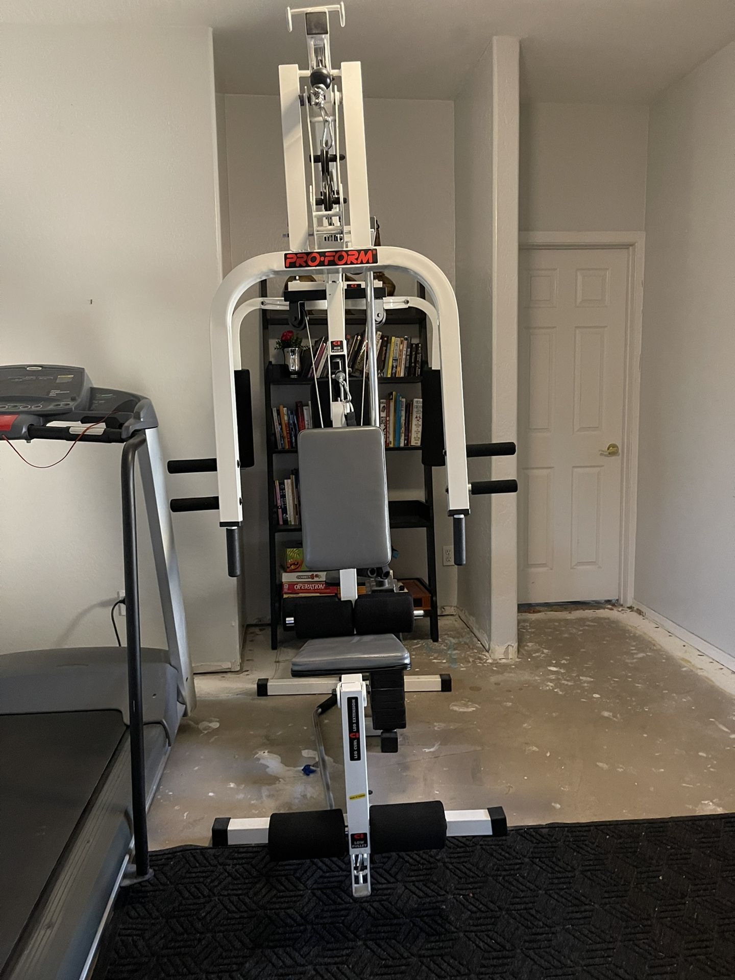 Home Gym.- Pro-Form 1800 CI $300 (weights included)