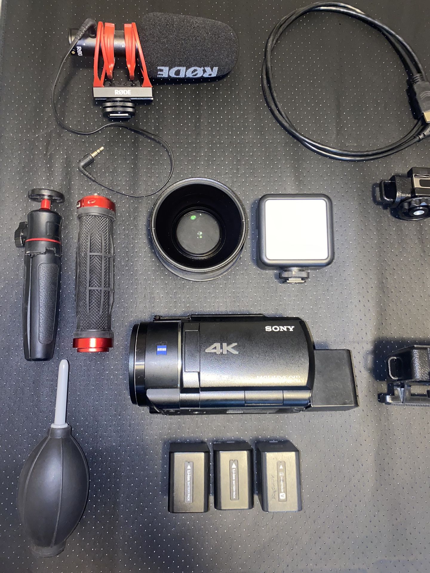 Sony FDR-AX43 Camcorder