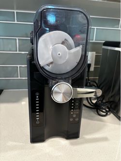 Slushie machine new condition used very lightly
