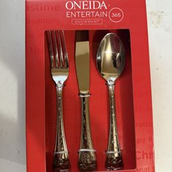 Lights, Silverware And Ornaments