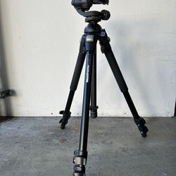 Manfrotto Tripod