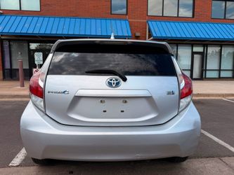 2016 Toyota Prius c  hybrid