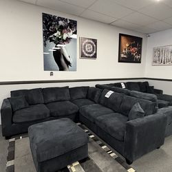 Black Sofa Sectional w/ Free Ottoman