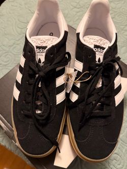 Adidas Gazelle Bold Women’s  Size 8