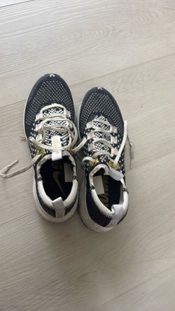 Nike Escape Run