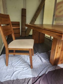 Gorgeous MCM style dining room table and chairs